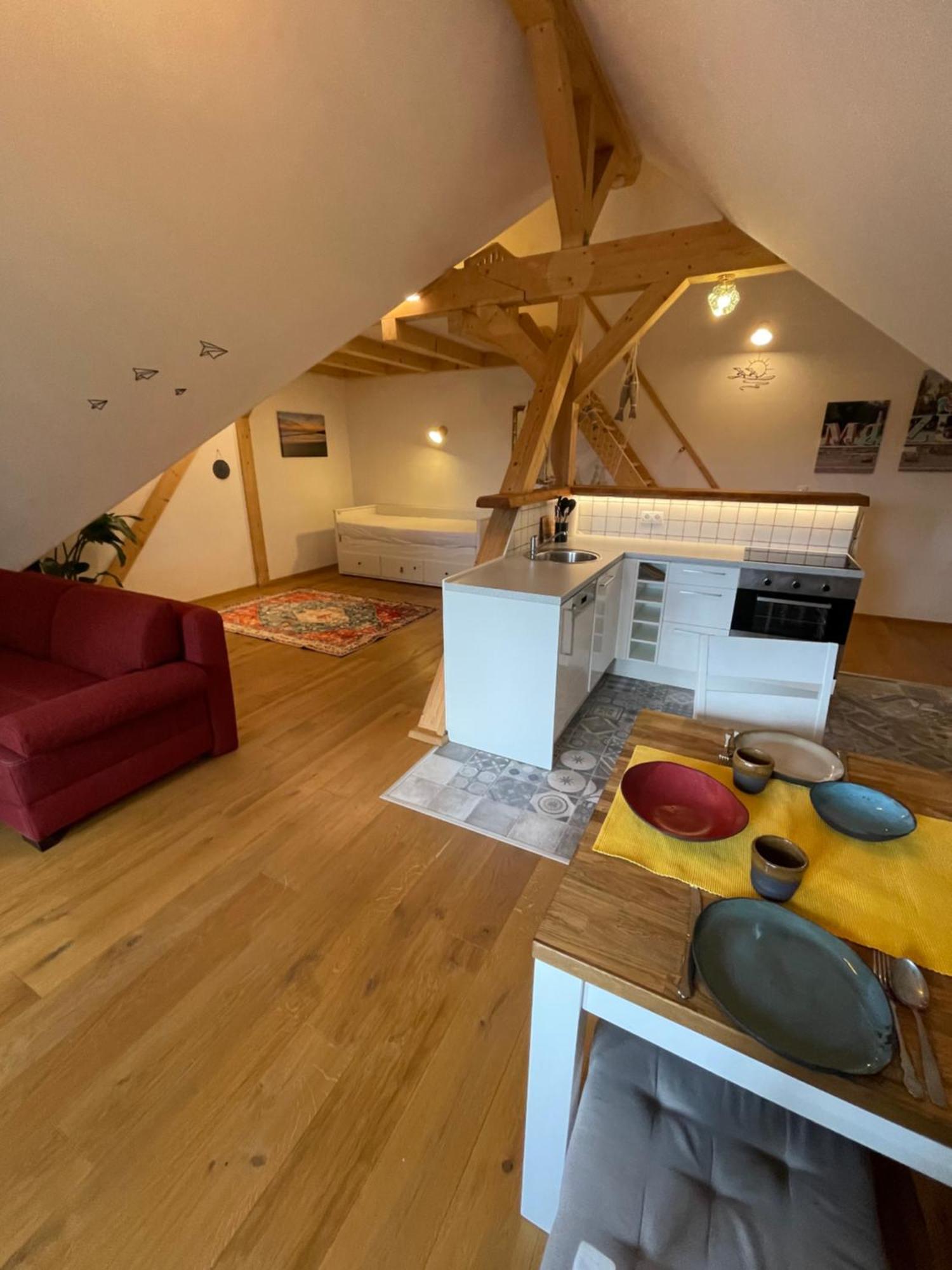 Destino In Der Ehemaligen Waage Der Roomerie Sulzbach-Rosenberg Esterno foto